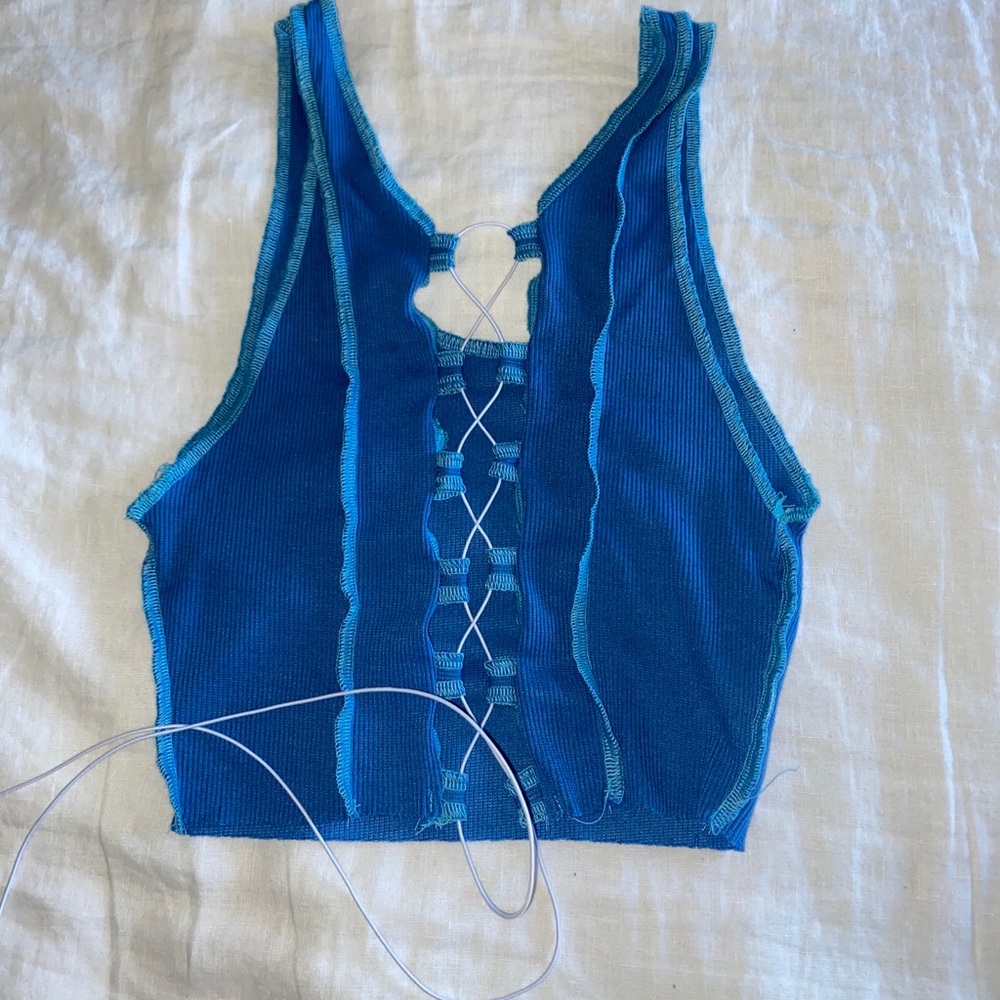 Y2K crop top